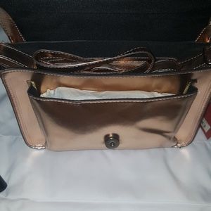 Mossimo Supply Co. Bags - Mossimo passenger satchel bronze/rose small purse Mossimo Supply Co. Bags - Mossimo passenger satchel bronze/rose small purse